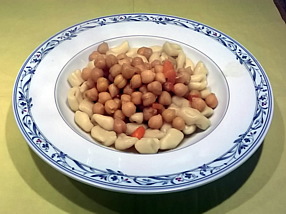 Chickpeas and cavatelli pasta